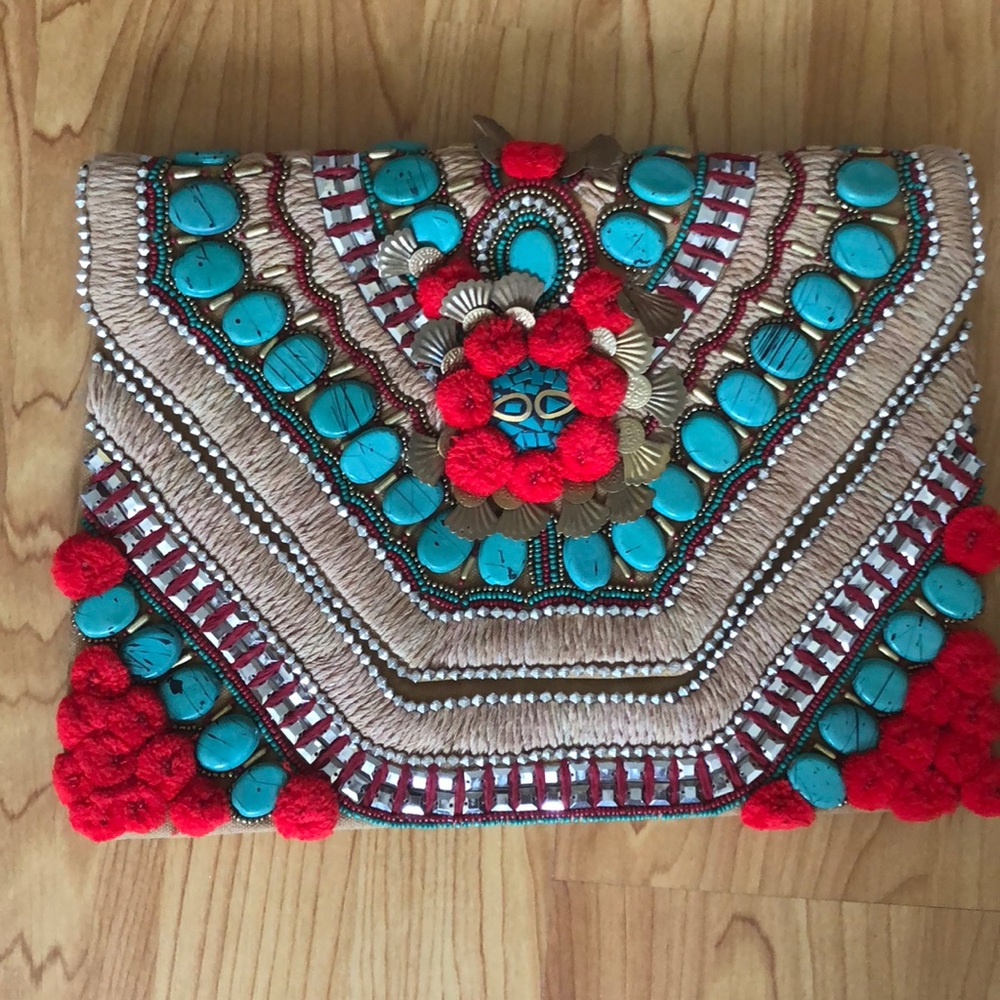 NWT Anthropologie Pom Pom envelope clutch - Picture 4 of 4
